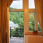 Apartman Lyra